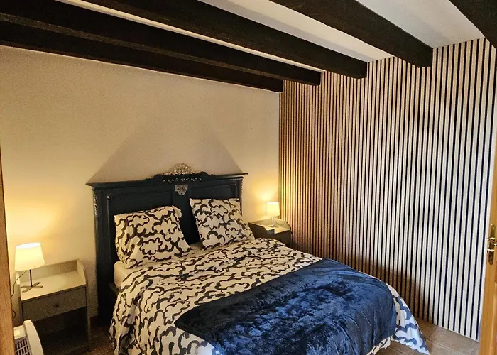 L'intendance - Calme Et Cosy, Vieilles Pierres Apartament *