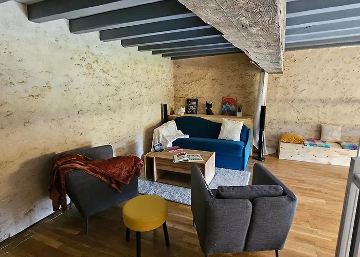 L'intendance - Calme Et Cosy, Vieilles Pierres